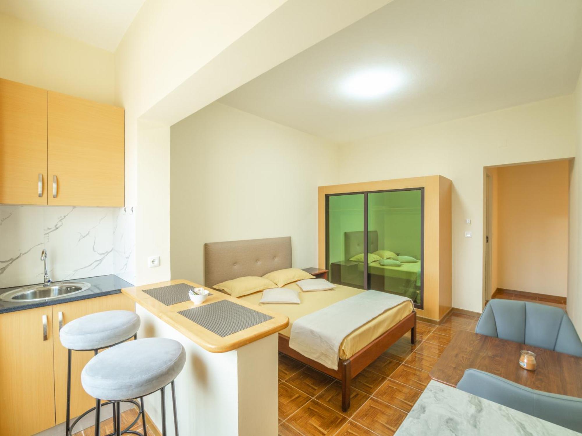 Residencial Liviamilena Apartment
