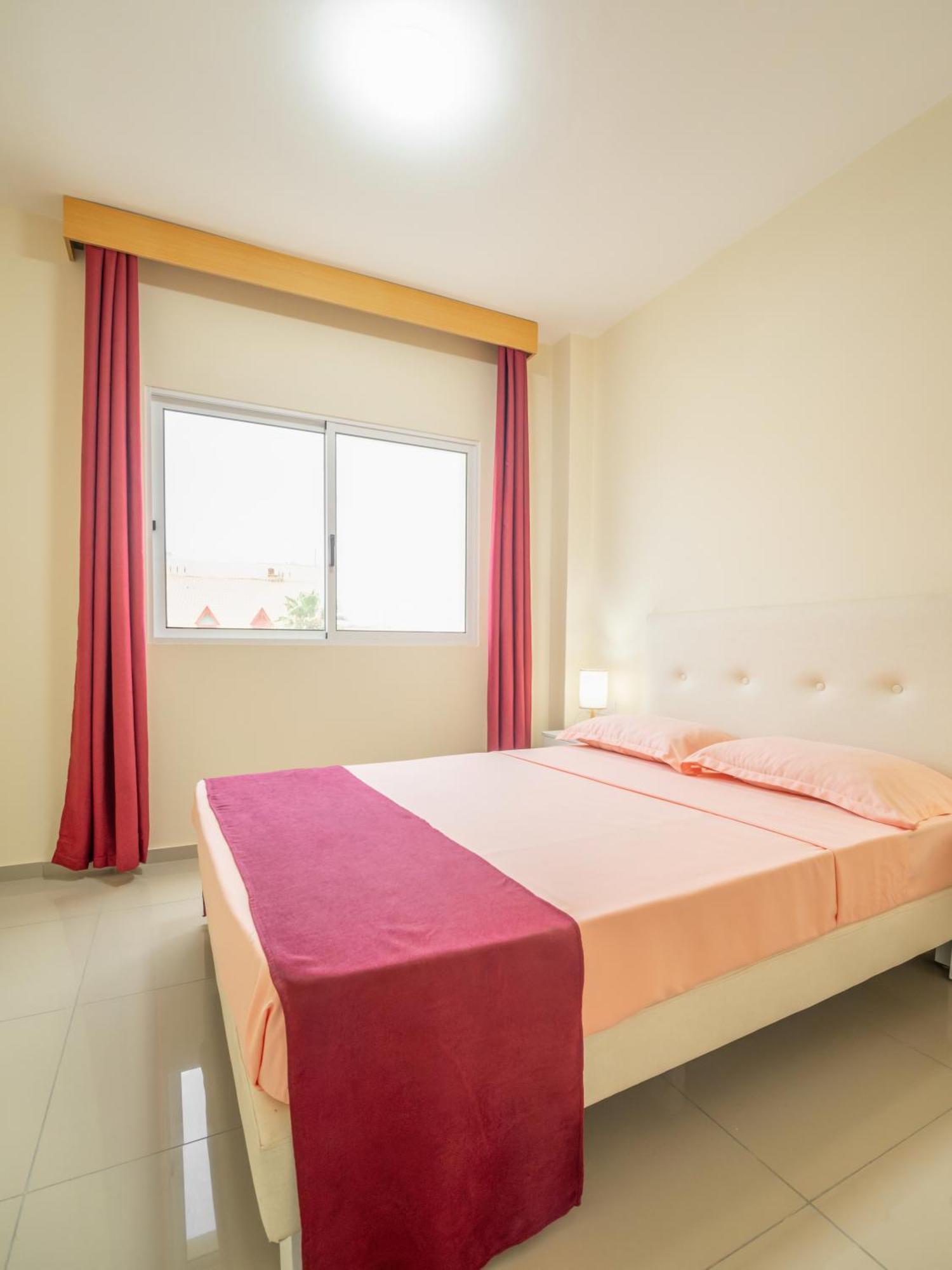 Residencial Liviamilena Apartment Santa Maria